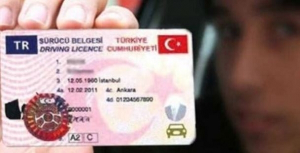 Dış Ülkelerden Alınan Sürücü Belgesi Değiştirme İşlemlerinde İstenilen Belgeler Nelerdir?